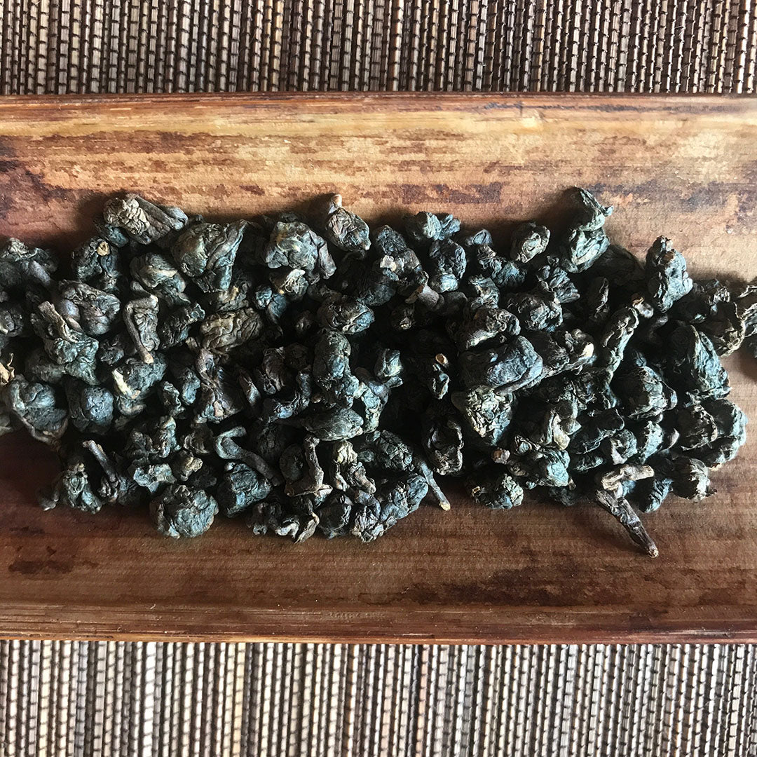 Charcoal Roasted Honey Oolong Tea -- Eco-Cha Tea Club Dec 2019
