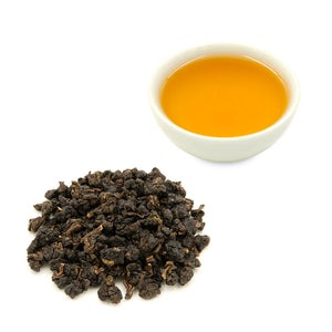 Dong Ding Oolong brewed tea and dried leaves