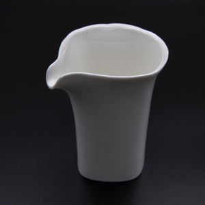 Jarra de leche porcelana Blanco Nagoya 1.5 l. B'GHEST 01210038 (6 unidades)
